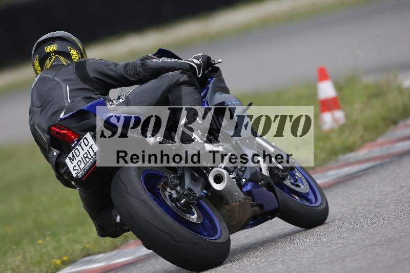 /Archiv-2023/55 02.08.2023 FREERIDE TRAINING ADR/Gruppe M/backside